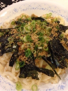 冷凍うどんで納豆ぶっかけうどん♪